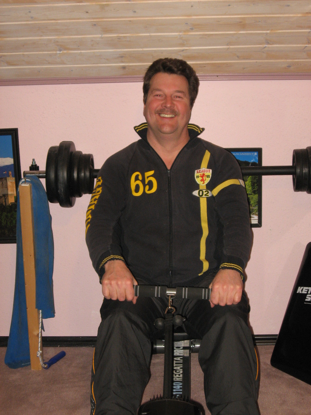 gute Gewohnheit - regelmaessige Rückengymnastik