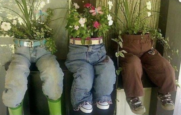 jeanshosen-als-blumentopf